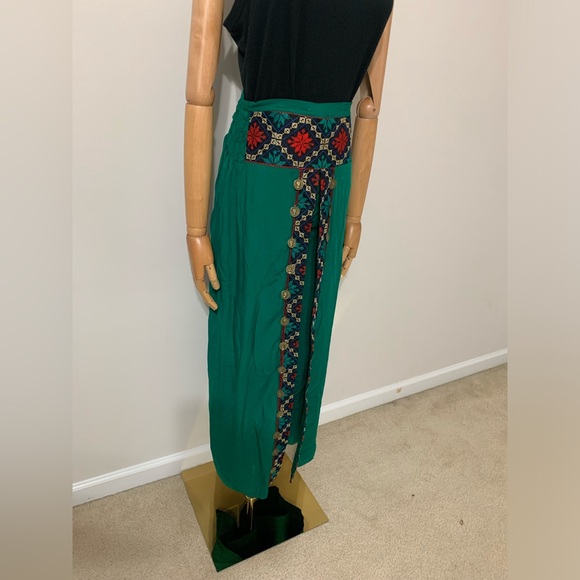Green Hobo Tatreez Wide Leg Pants WITH OPENING! - Picture 4 of 17